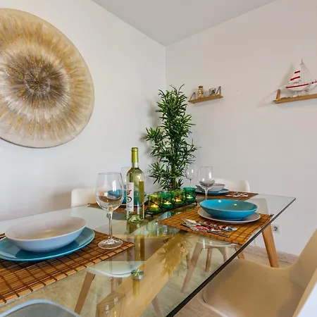 Casa Conchita. Relax, Diversion Y Playa.