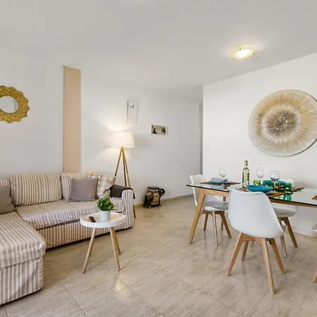 Casa Conchita. Relax, Diversion Y Playa. 아파트