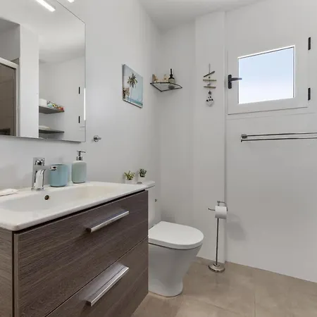 Appartement Casa Conchita. Relax, Diversion Y Playa. Playa Honda (Lanzarote)